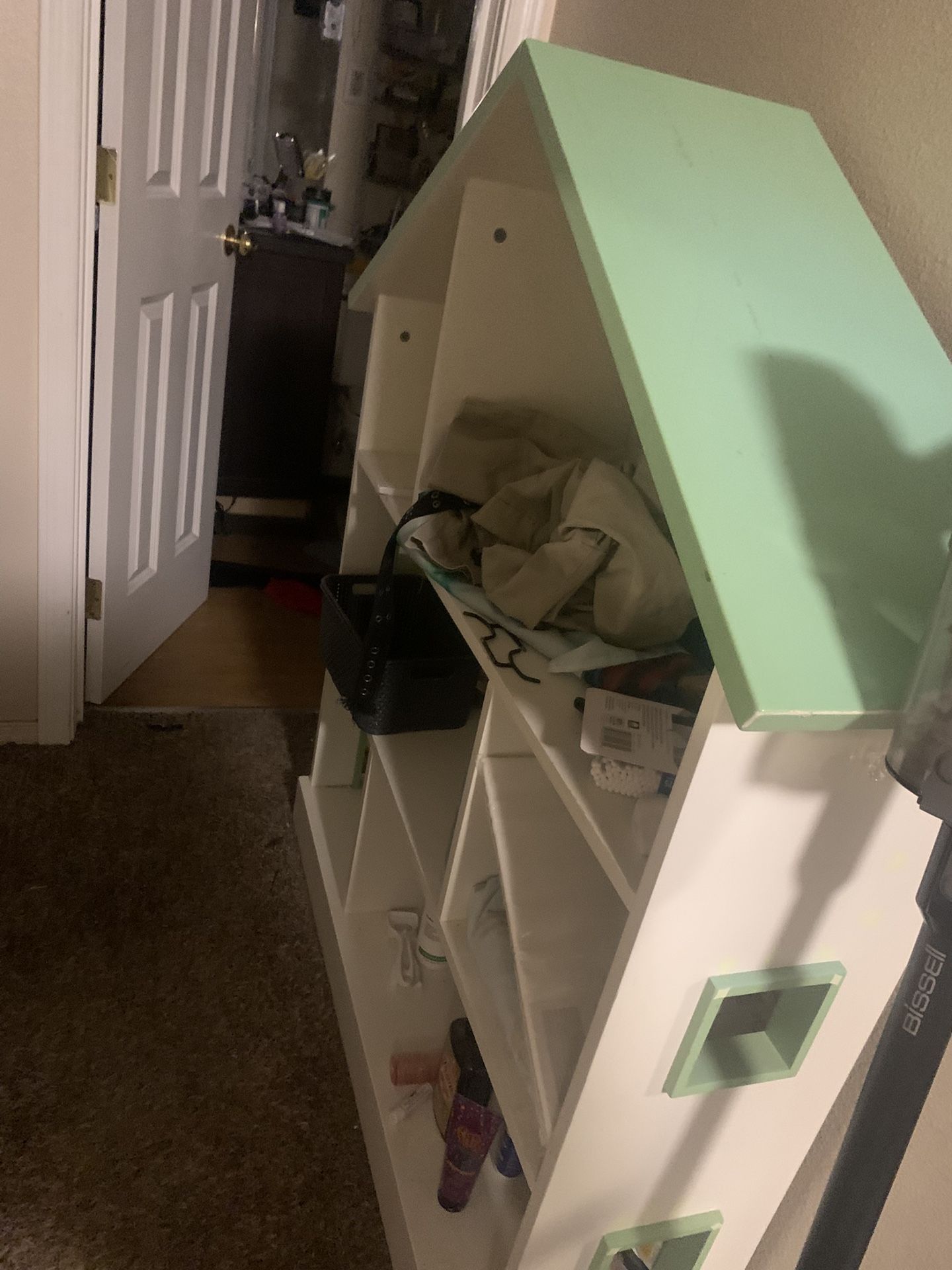 Very Sturdy Thick Heavy Doll House Wood And Around 4.5 Ft Tall