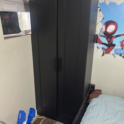 FREE Wardrobe 