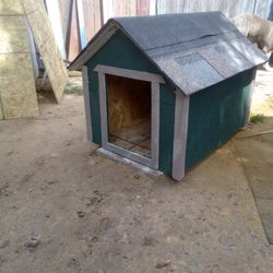 Medium Size Dog House
