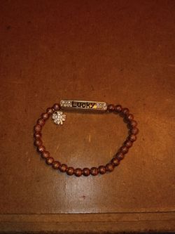 Four leaf bracelet