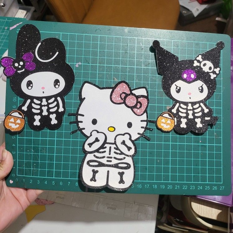 Sanrio Spooky Bouquet Floral Topper