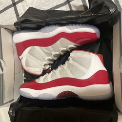 Air Jordan 11 Retro(GS) Cherry