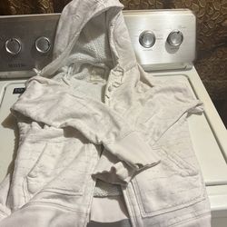 women’s hooded zipper jacket 