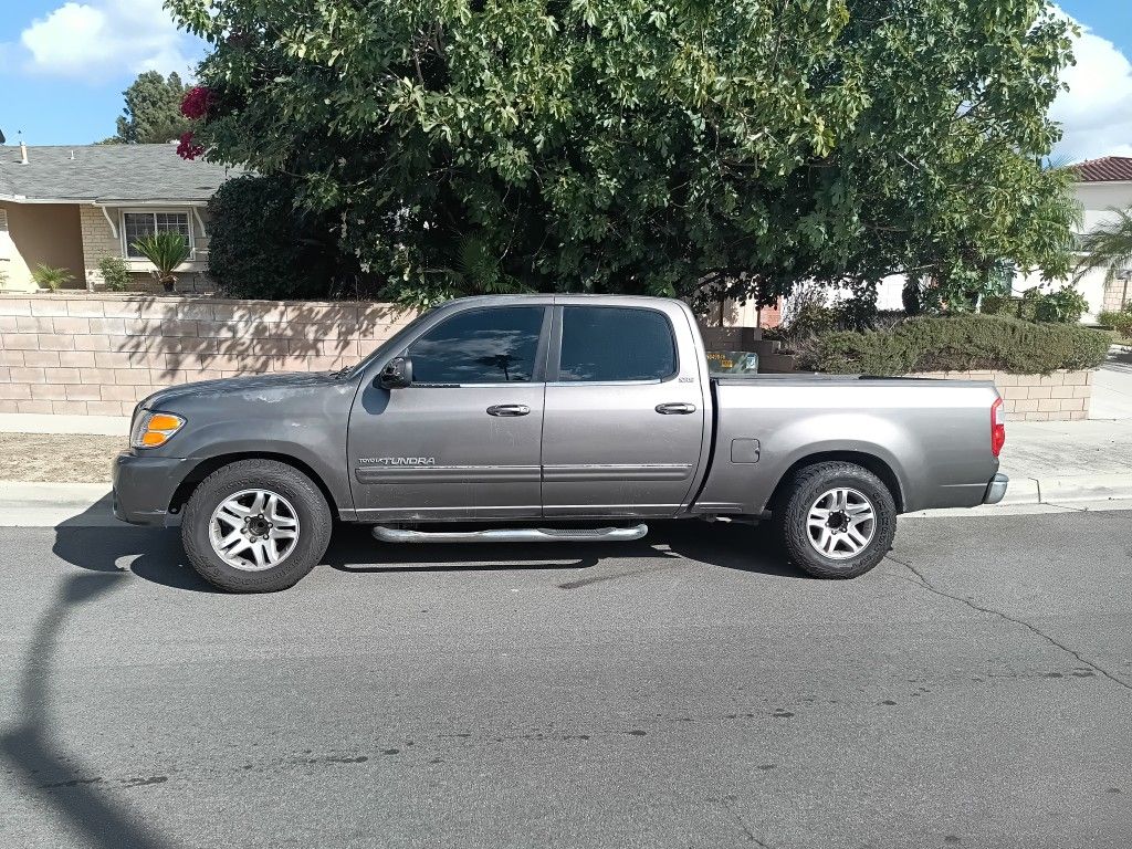2004 Toyota Tundra