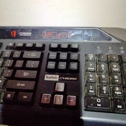 Saitek (CYBORG) Keyboard  - Surf (ONN) Bluetooth Keyboard 