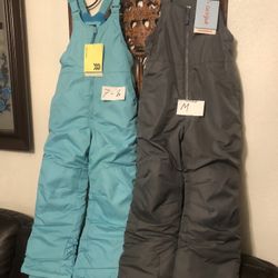 KIDS SNOW BIBS PANTS JACKETS  BOOTS ASKING 25 CASH ONLY AVAILABLE 