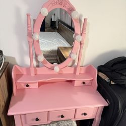 Pink Vanity for Little Princess