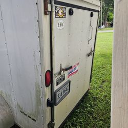 12' Enclosed Trailer With Drop Gate 