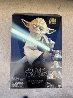 Brand New Star Wars Legendary Yoda (Collectors EDITION)