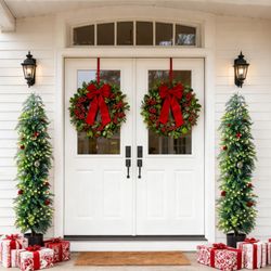 2-piece artificial Norfolk pine tree set, featuring a 5ft tree with black pots