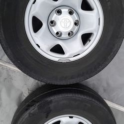 Tire and rim
