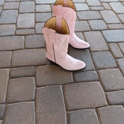 Women's Pink Boots. Size 5. New.
