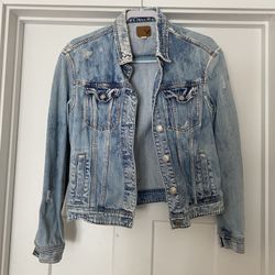 Women’s American Eagle Light Wash Denim Jean Jacket Size Small