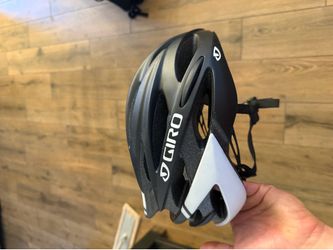 Giro Savant Helmet