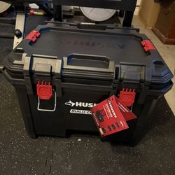 New Husky Rolling Tool Box 