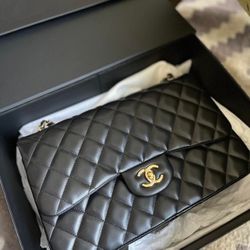Chanel Handbag Classic 