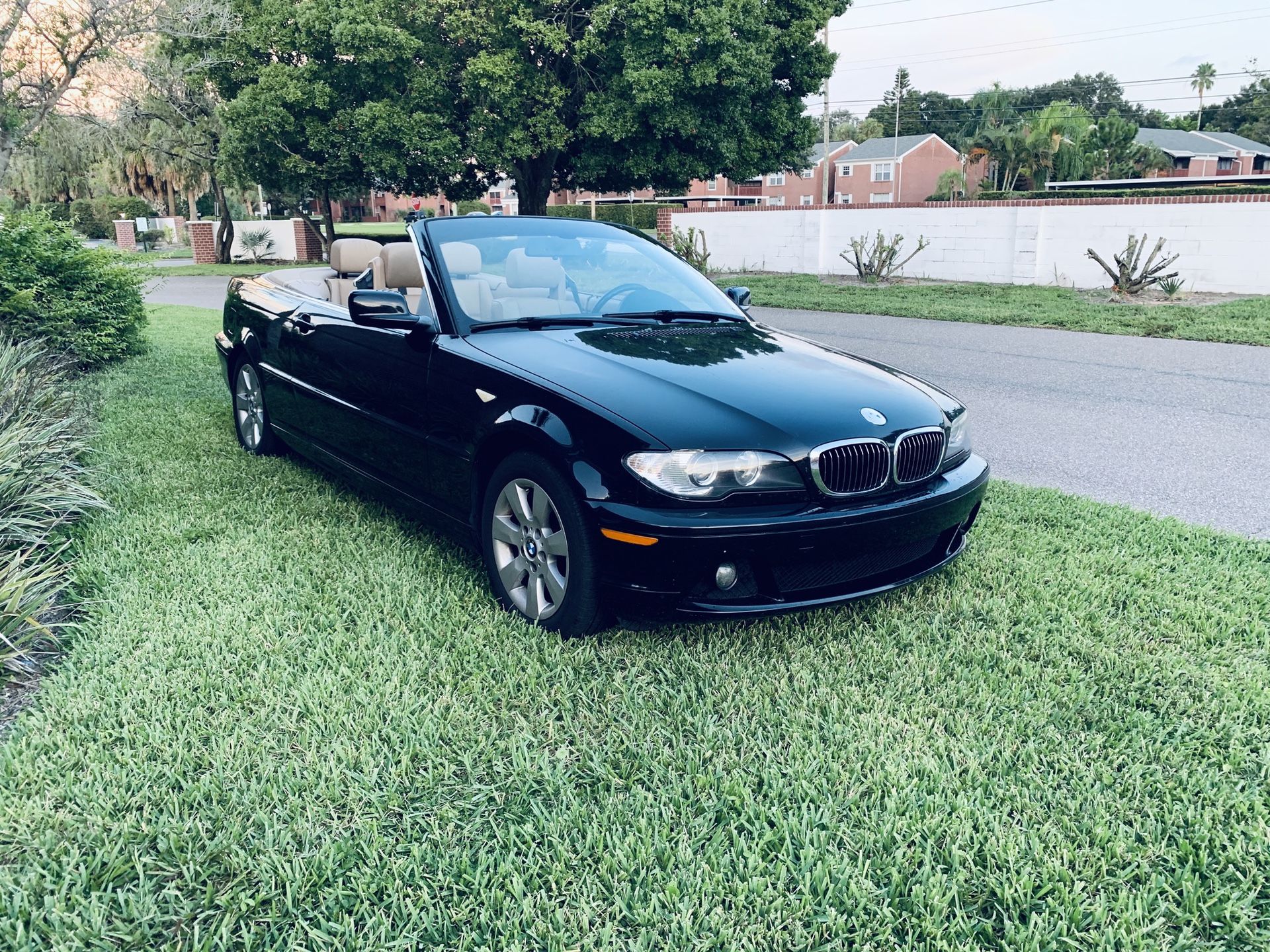 2005 BMW 325Cic