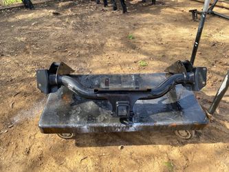 HITCH NUEVO PARA CHEVY GMC 19-26