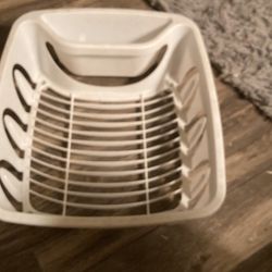 Dish Strainer