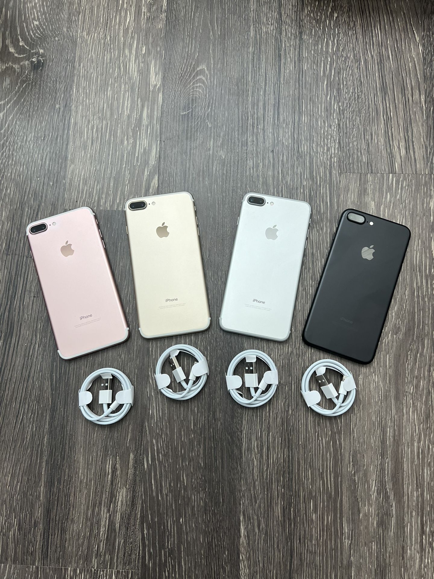 iPhone 7 Plus 128gb UNLOCKED FOR ALL CARRIERS!