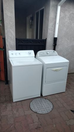 Washer and gas dryer