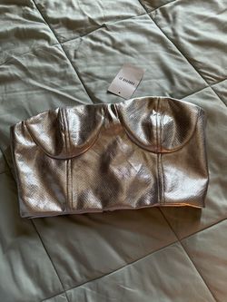 Forever 21 tops new