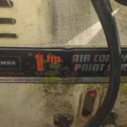 12 Gallon Craftsman Air Compressor Works Great