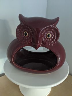 Retro owl figure in San Fernando 91340