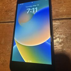 Apple Iphone 8 Smart Phone