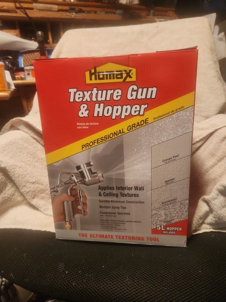 New In Box  TEXTURE GUN &HOPPER 