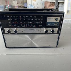 Vintage Westinghouse Rf43WO70 15 Transistor AM-FM SW