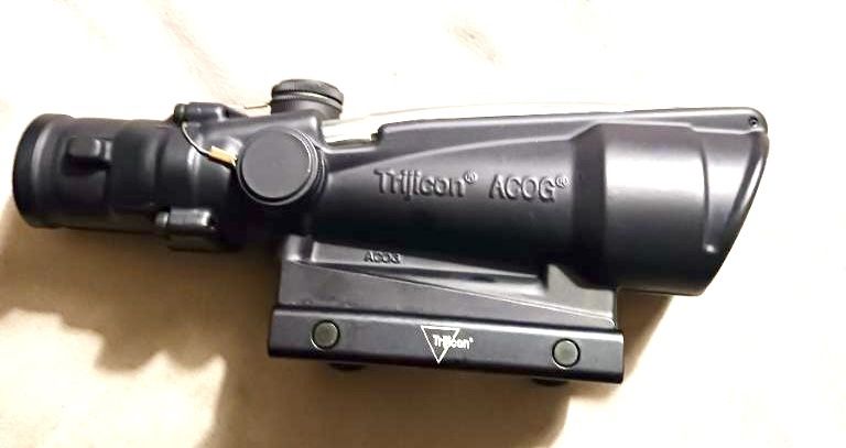Tijicon ACOG® 3.5x35 Riflescope - .308/7.62 BDC Green Chevron Reticle, Thumbscrew Mount, Tritium/Fiber Optics Illuminated