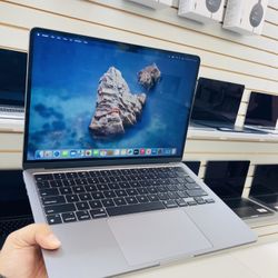 MacBook Air M3 8gb Ram 256gb SSD 