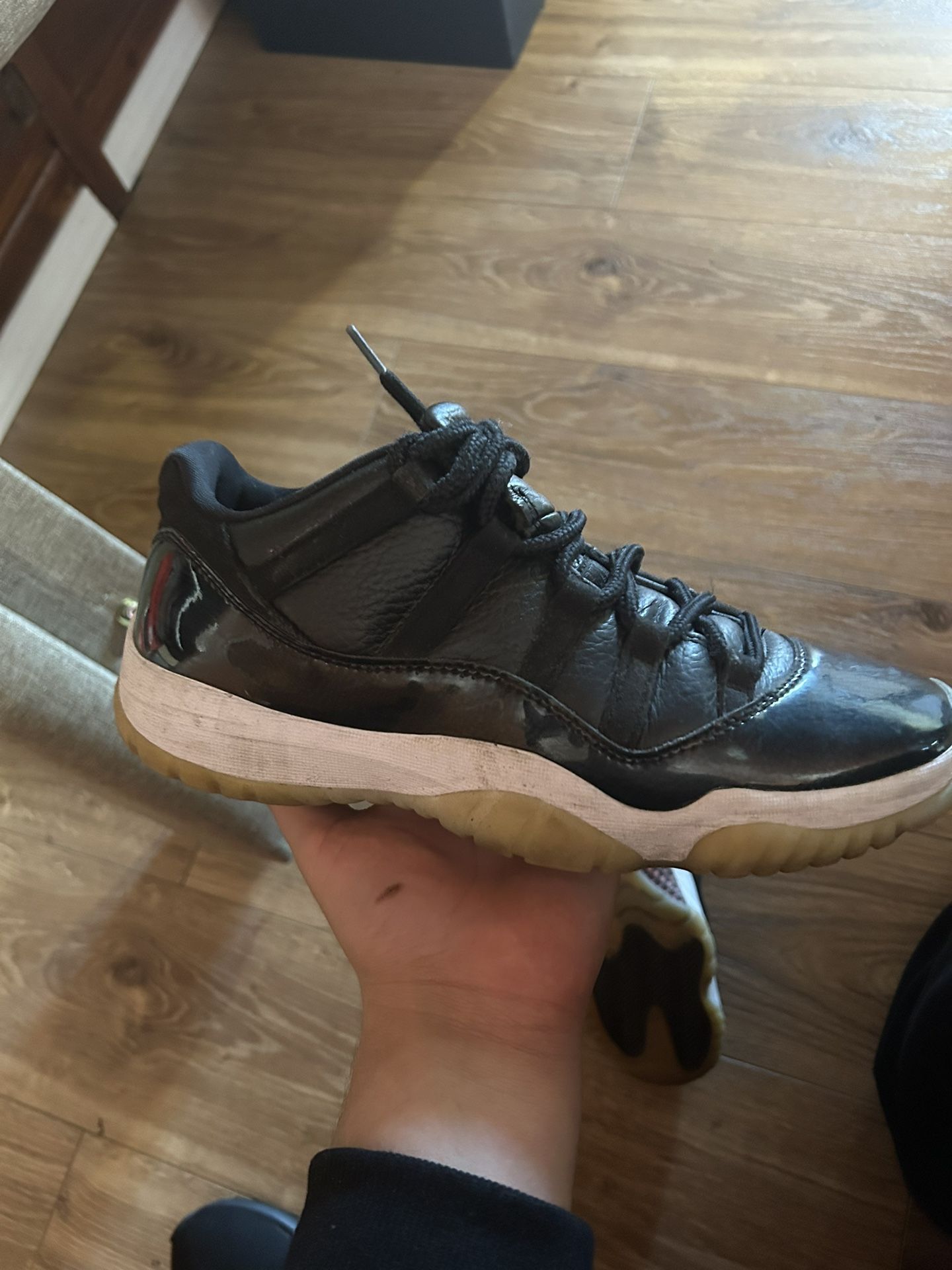 Black Jordan 11s