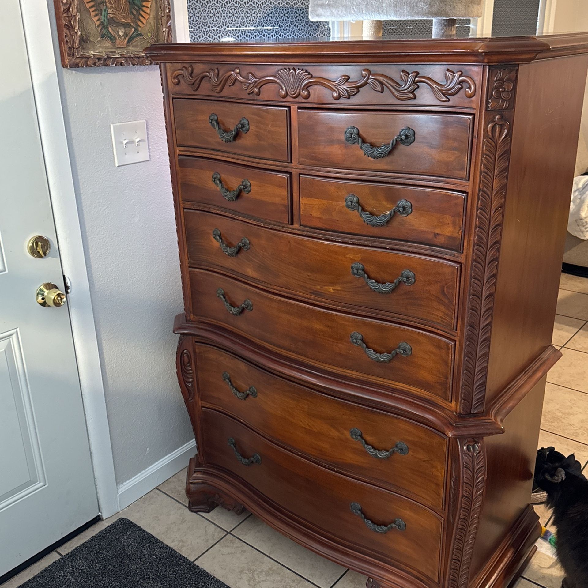 Wood Dresser cabinet