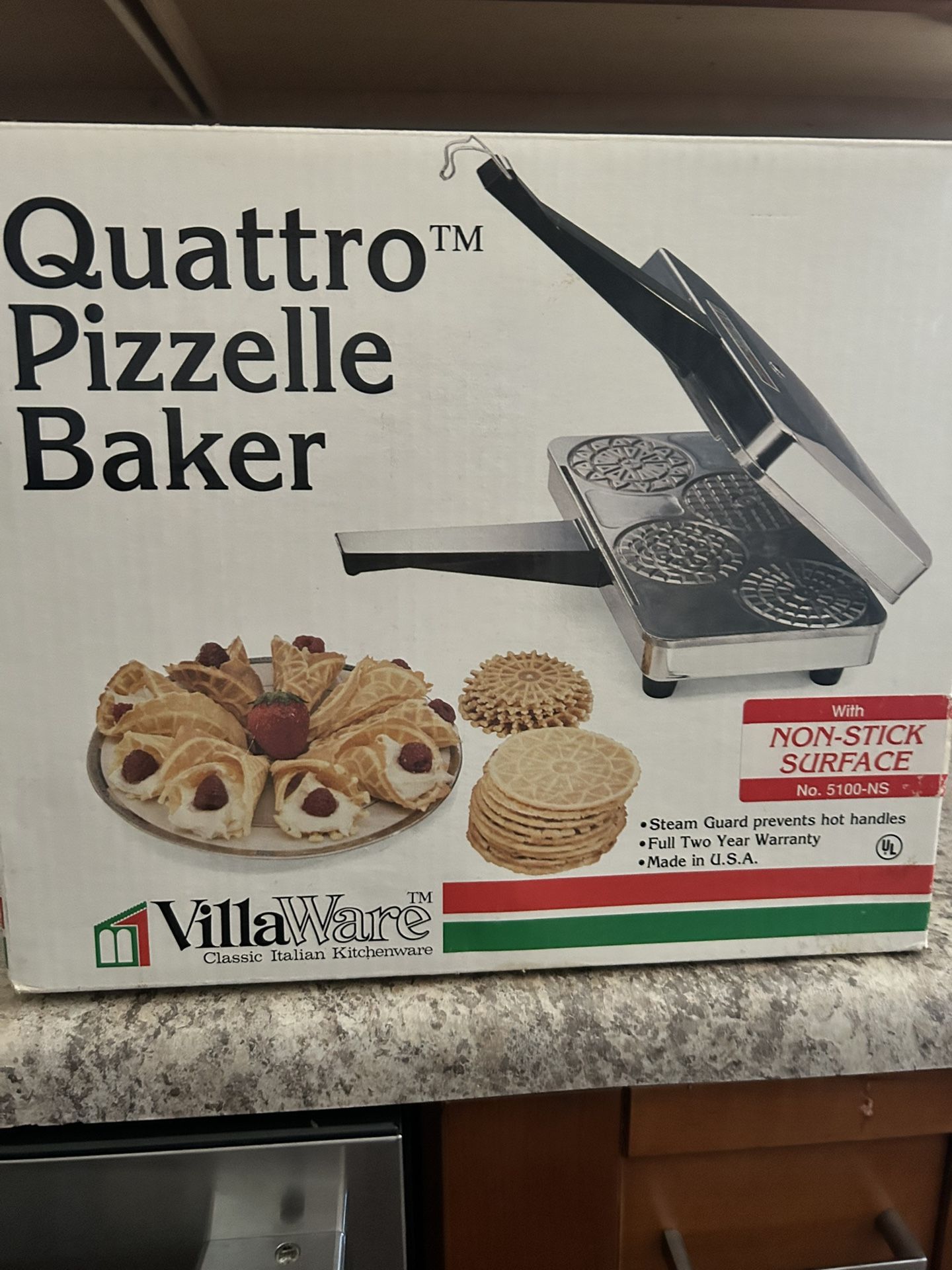 Quattro Pizzelle Maker
