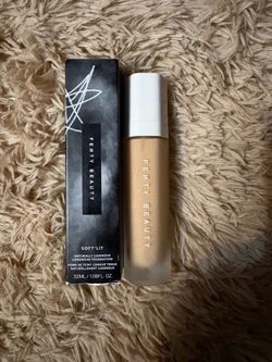 Fenty Beauty Soft Lit Foundation