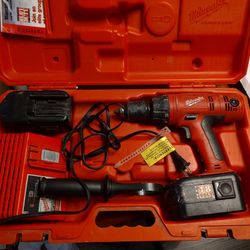 Milwaukee Power Drill