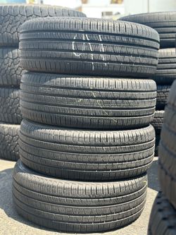 SET OF TIRE 235 60 18 PIRELLI 85% LIFE
