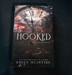Hooked by Emily McIntire Paperback
