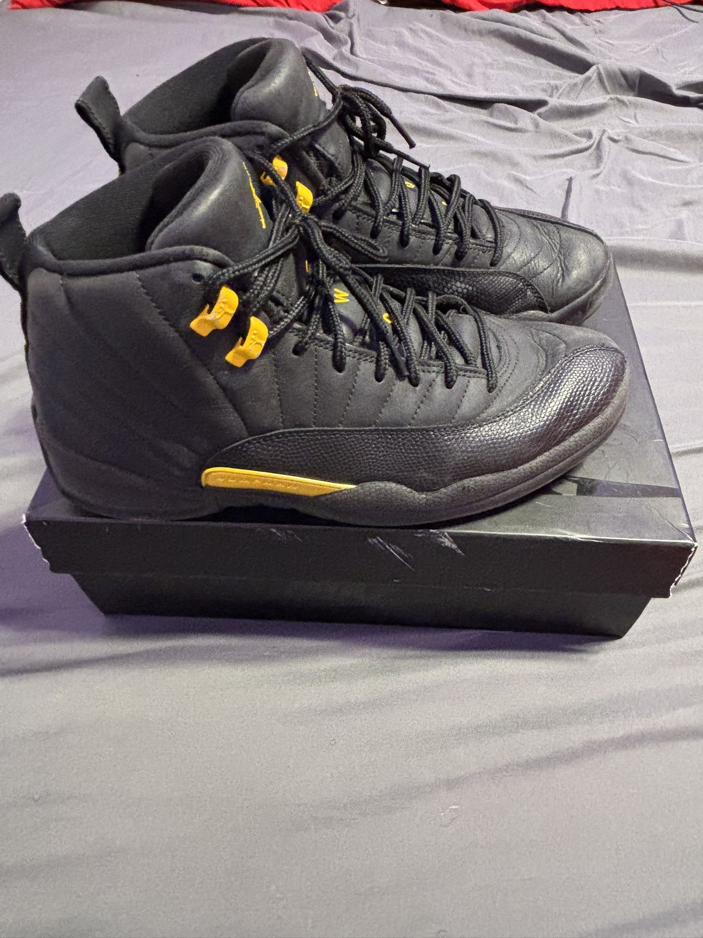 Jordan 12 university Gold