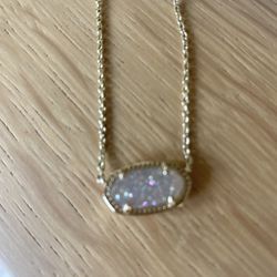 Kendra Scott Necklace 