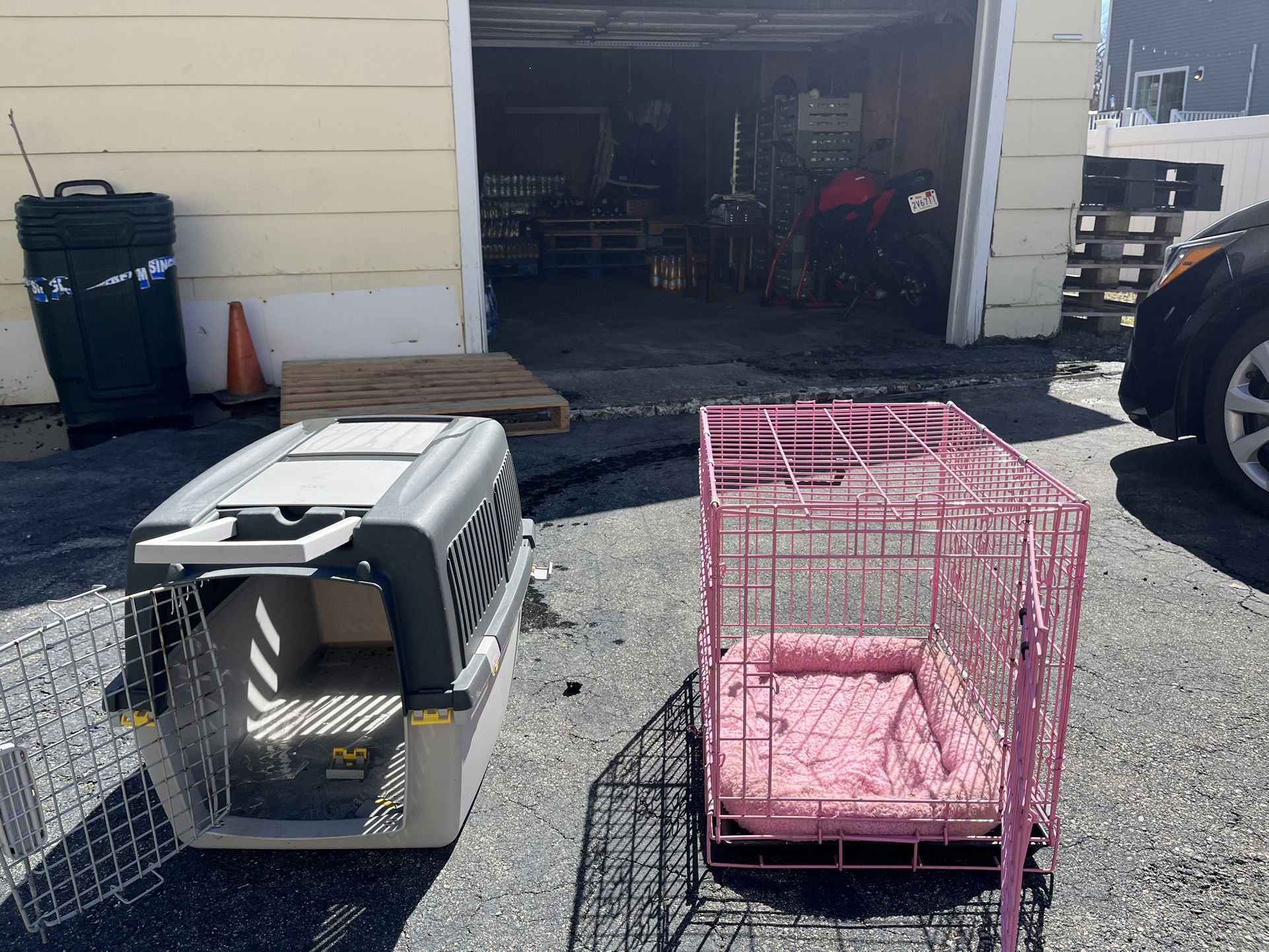 Cage For Dogs : $25 Each Or 40 For Both