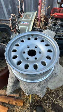 Silverado gmc rim 16”