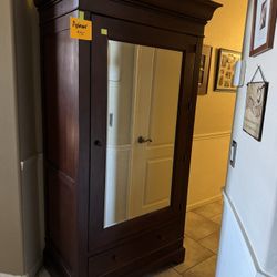 Mirror Armoire 