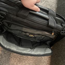 Brenthaven Laptop Bag