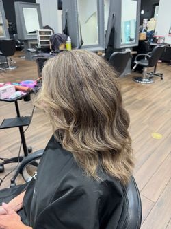 Full Highlight Service - Hair Lightening - Murrieta Salon