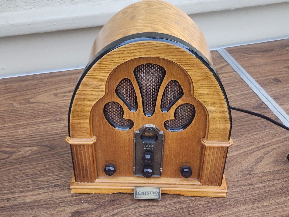 Vintage Retro Am Fm Stereo
