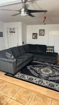 Sectional with chaise (Charcoal Grey)