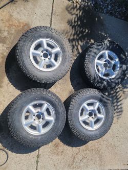 4 brand new truck tires
